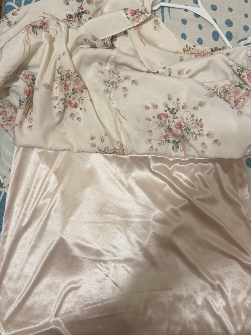 Pinkyotto Ivory Floral Puff Sleeve Drawstring Waist Mini Dress - Picture 7 of 8